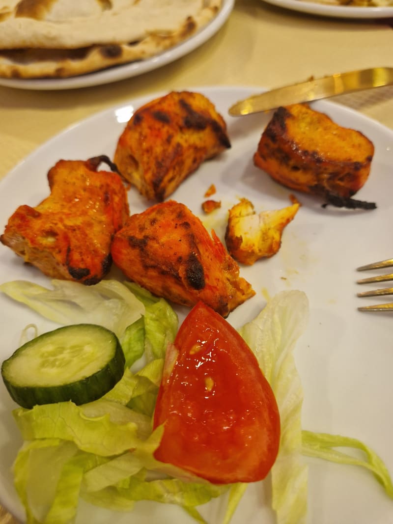 New Maharaja Grill, Saint-Denis