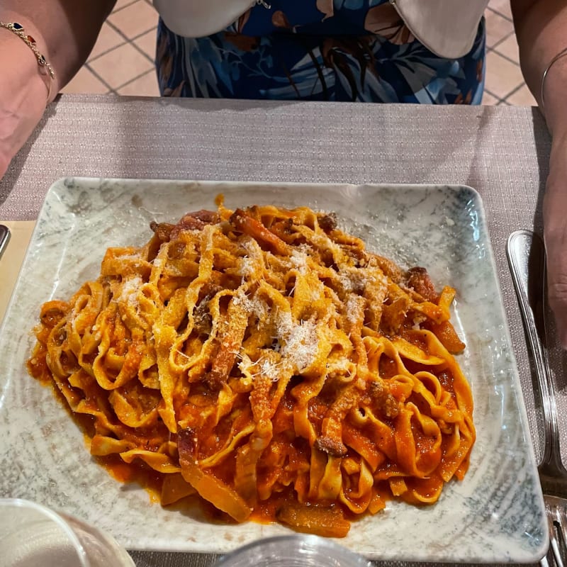 Tagliolini all amatriciana - La Veranda