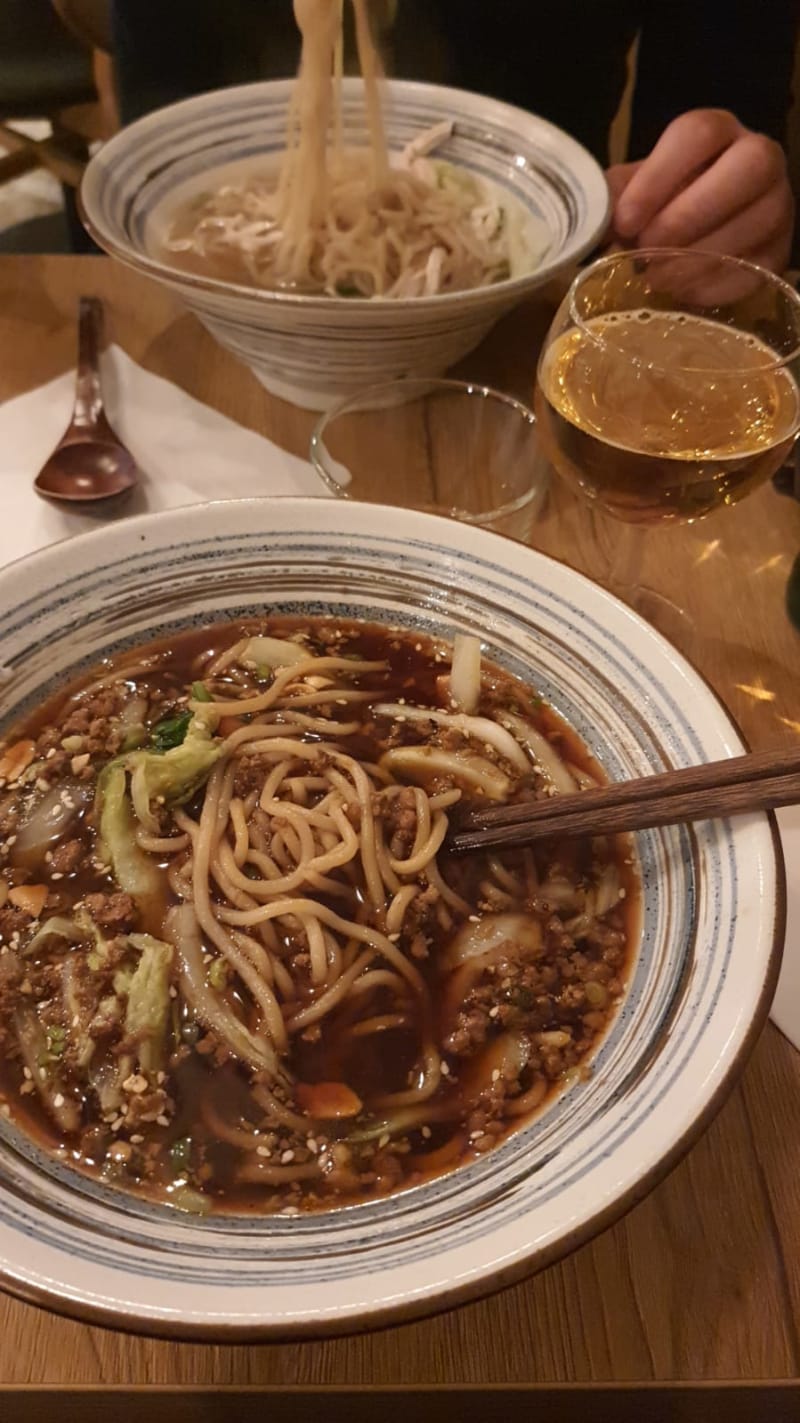 Nouilles DanDan avec soupe - So Noodles, Paris