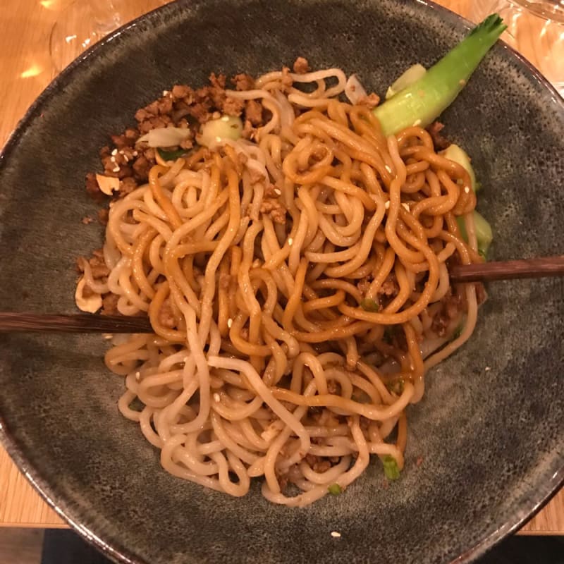 Nouilles DanDan - So Noodles, Paris