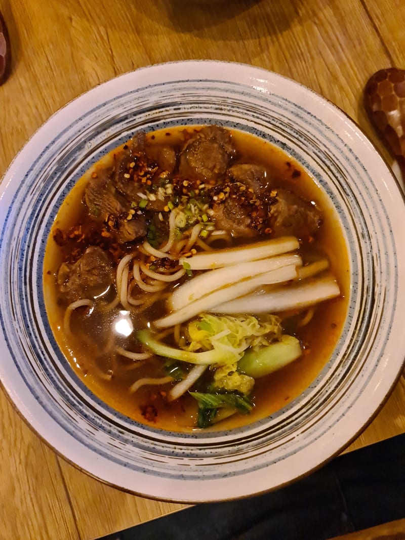 Soupe de nouilles au boeuf pimenté - So Noodles, Paris