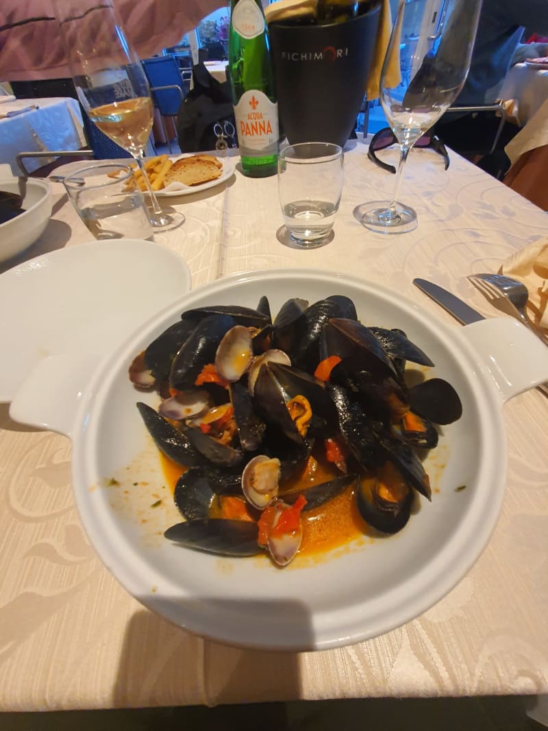 Guazzetto di cozze e vongole  - Blu di mare, Varazze