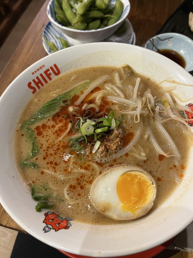 Ramen Shifu Ayala, Madrid