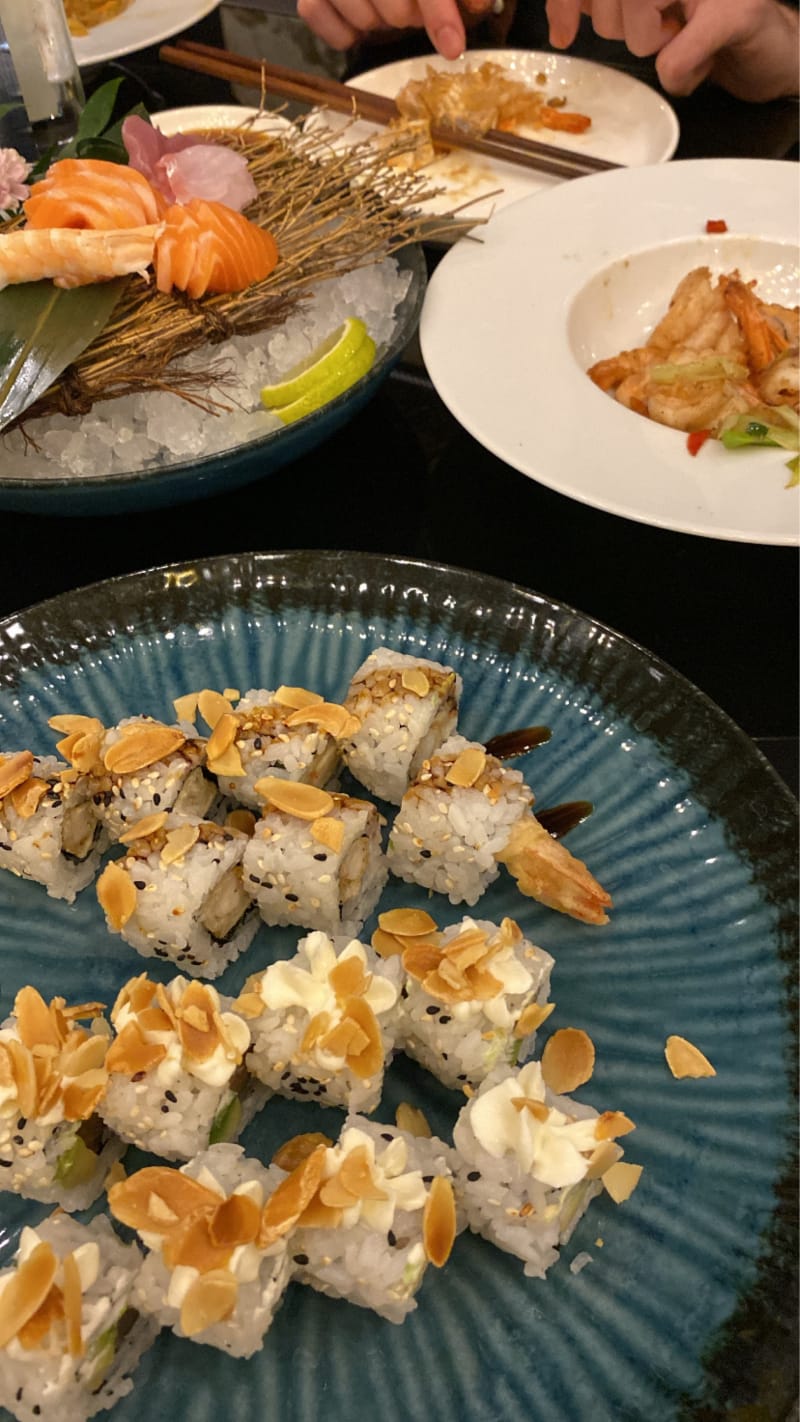 Hana sushi, Milan