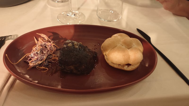 Rare beyond Steak, Modena