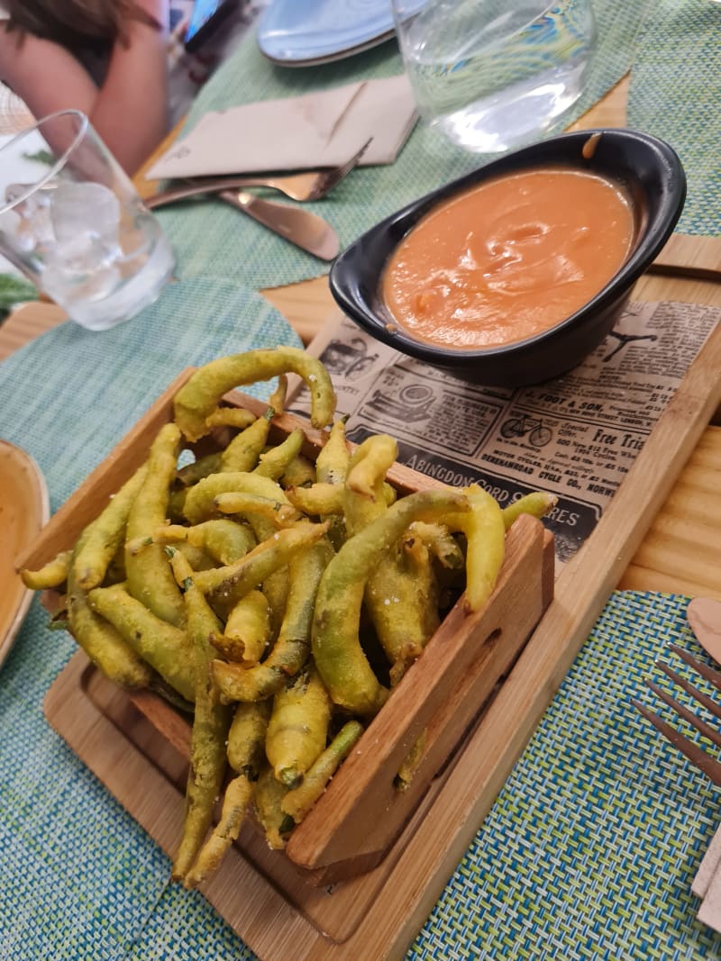 Piparras en tempura con salmorejo - Aranzazu, Madrid