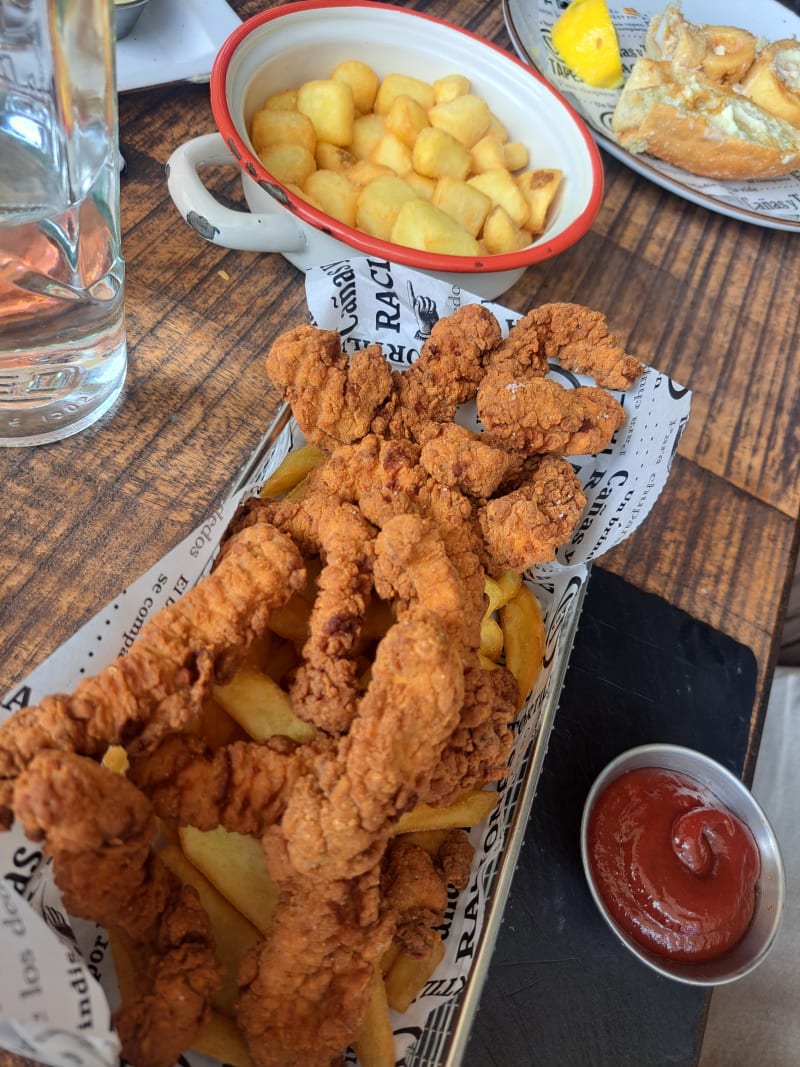 Cañas y Tapas Diagonal Mar in Barcelona Restaurant Reviews, Menu and