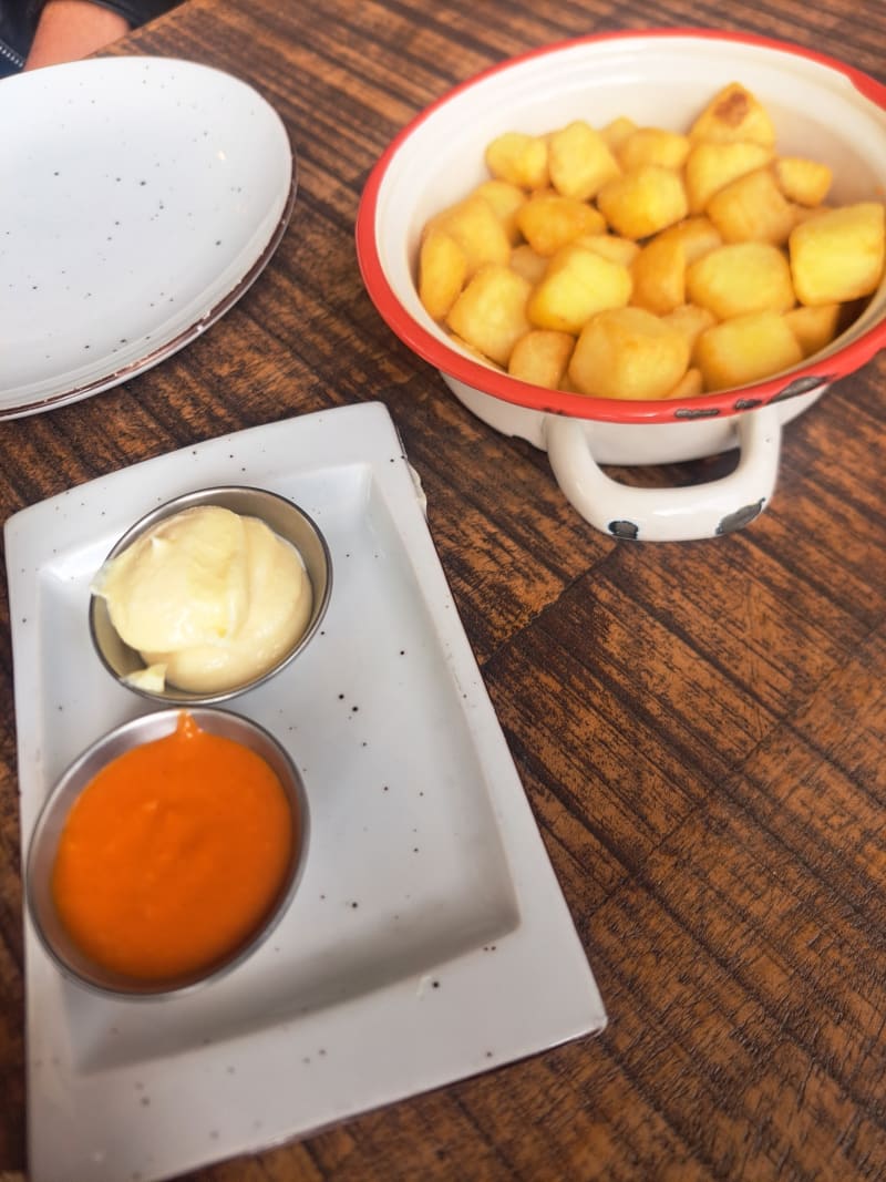 Cañas y Tapas Diagonal Mar in Barcelona Restaurant Reviews, Menu and