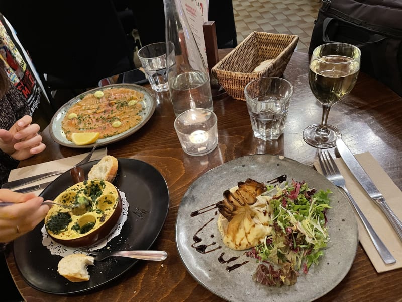 Auberge de la Reine Blanche in Paris Restaurant Reviews, Menu and