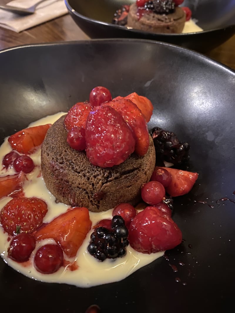 Auberge de la Reine Blanche in Paris Restaurant Reviews, Menu and