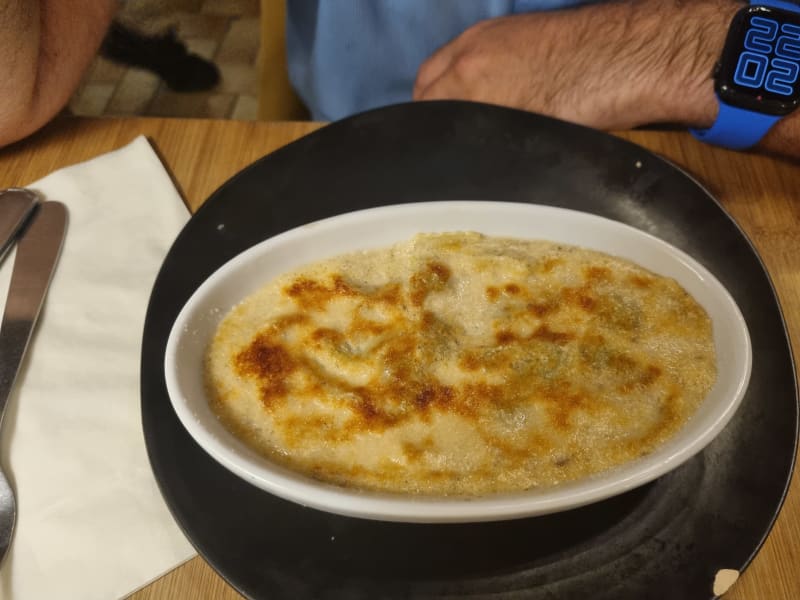 Auberge de la Reine Blanche in Paris Restaurant Reviews, Menu and