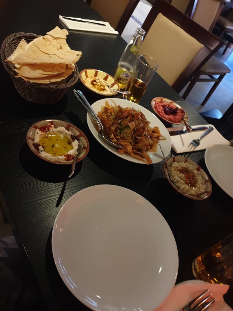 Arabesque in Hoofddorp - Menu, openingstijden, prijzen, adres van ...