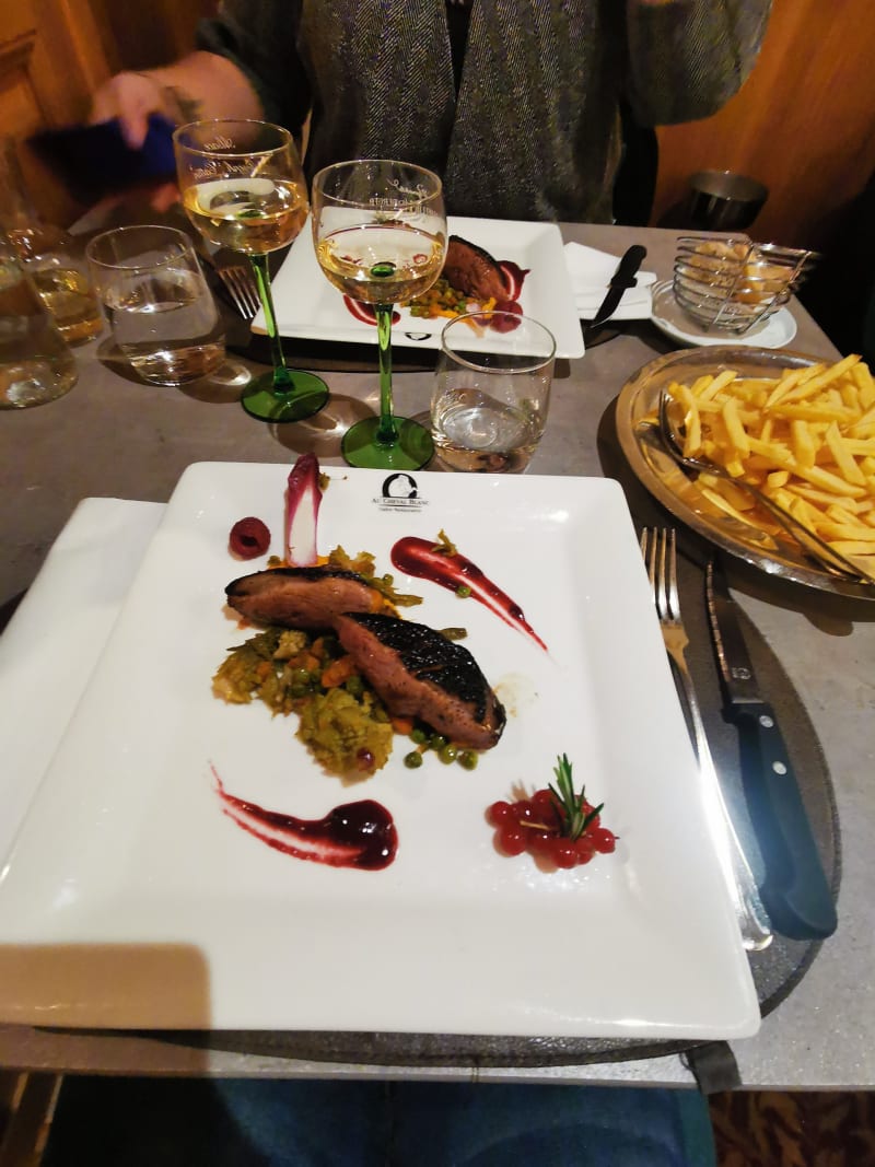 Au Cheval Blanc