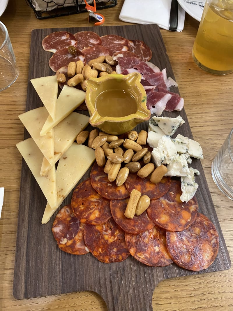 Tabarca Cucina Iberica, Genoa