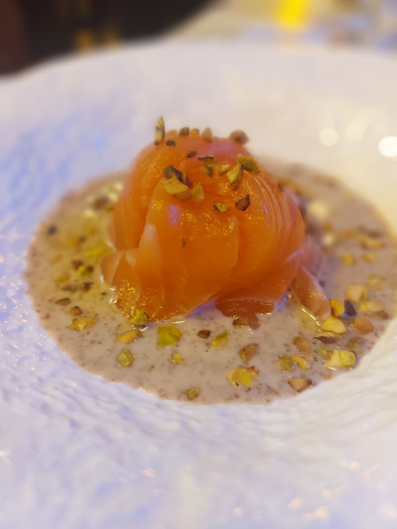 Salmone - solo menu alla carta, Milan