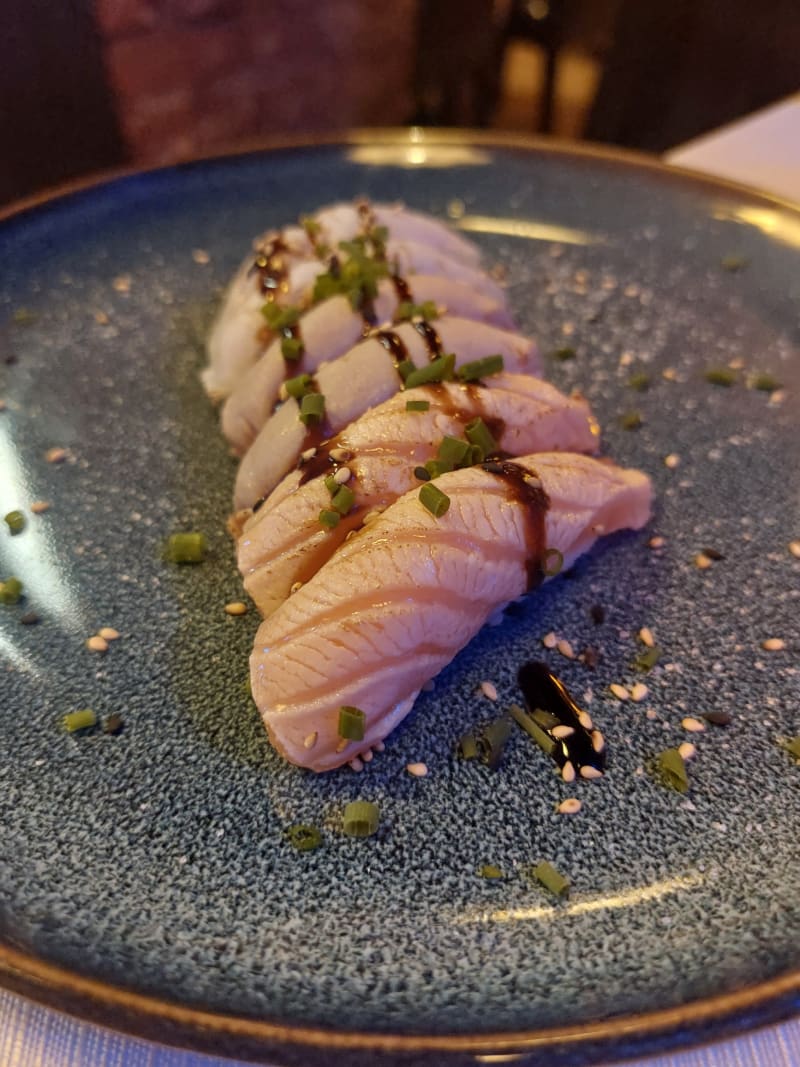 Salmone - solo menu alla carta, Milan