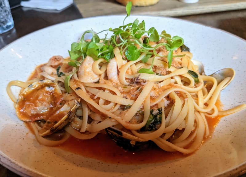 Home Bar & Kitchen in Uxbridge Restaurant Reviews, Menus, and Prices