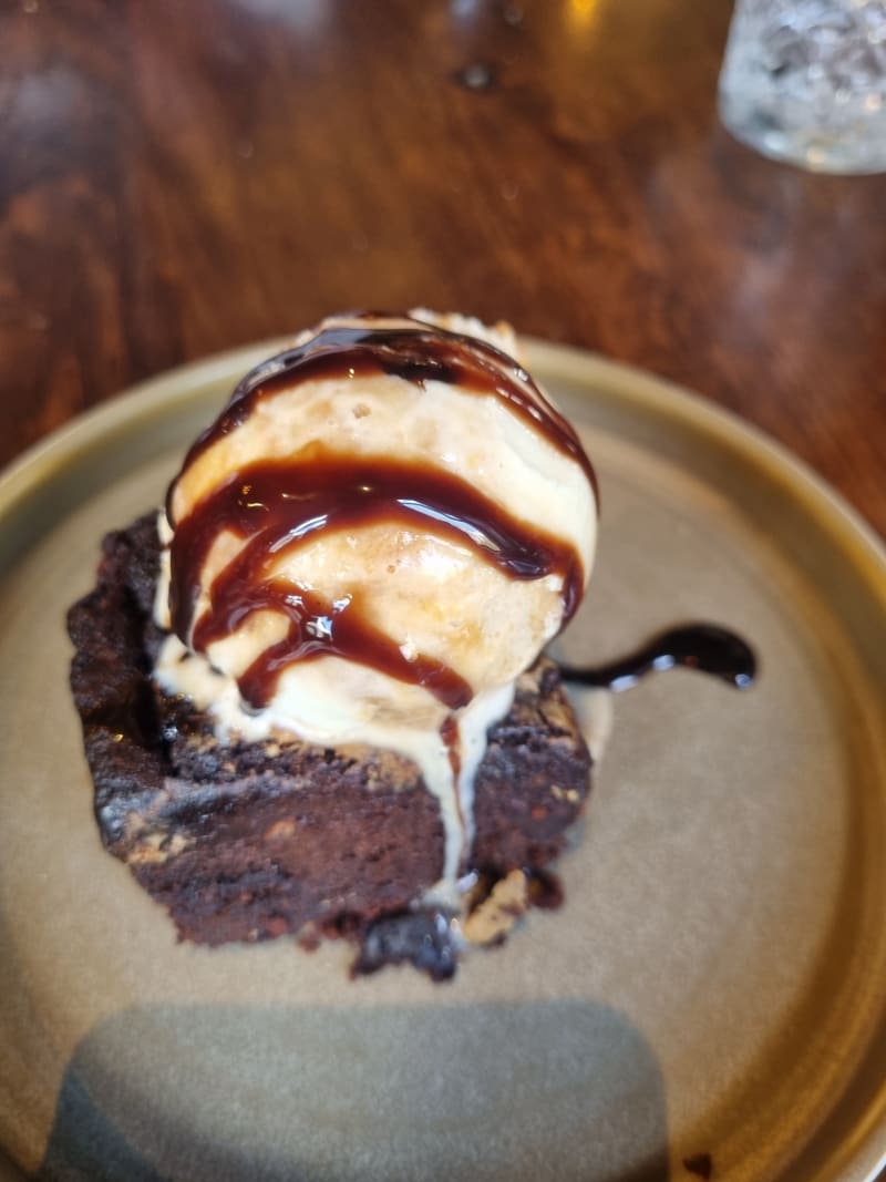 Home Bar & Kitchen in Uxbridge Restaurant Reviews, Menu and Prices