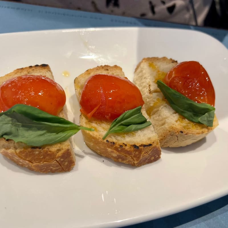 Semplici ma buone - Meridiò Bistrot, Naples