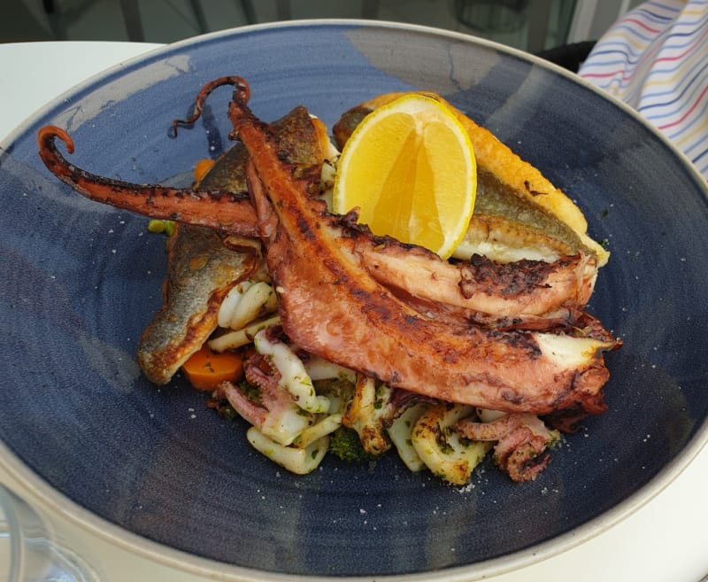 Restaurant La Virgule (Halle Gastronomique des Flots Bleus) à La Ciotat