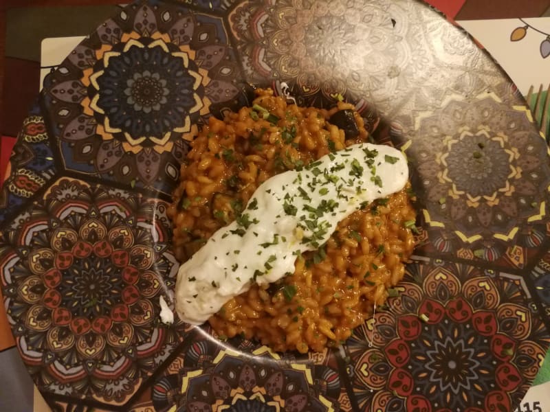 Risotto Con Melanzane Gamberetti E Fonduta Di Provola - La Paveanata