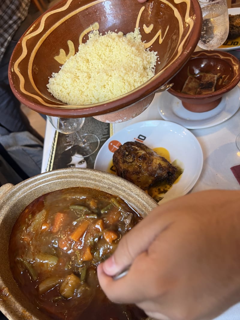 RESTAURANT YENNAYER CHEZ MAKSEL, Paris