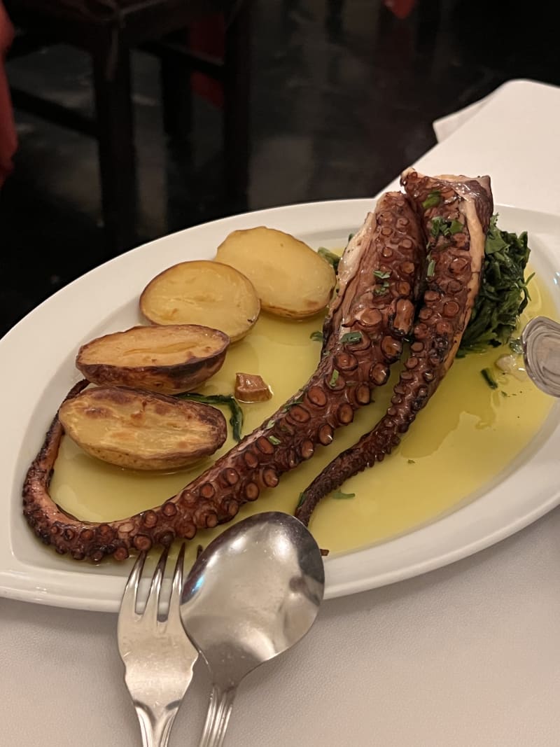 Clube de Fado in Lisbon - Restaurant Reviews, Menu and Prices | TheFork