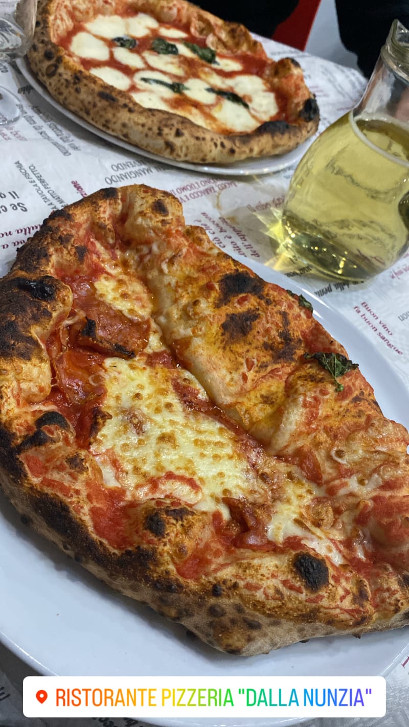 Pizzeria dalla Nunzia, Bologna