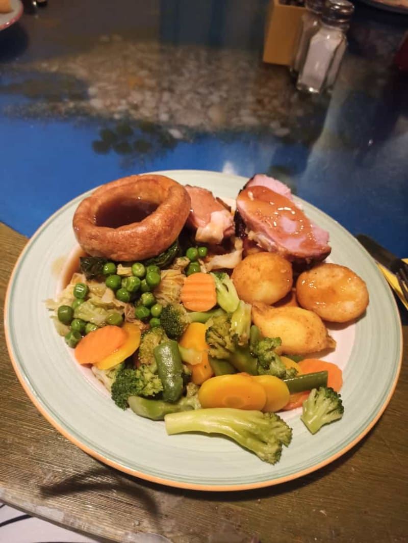 Restaurant Alton Towers Resort Flambo?s Jambo à StokeonTrent Menu