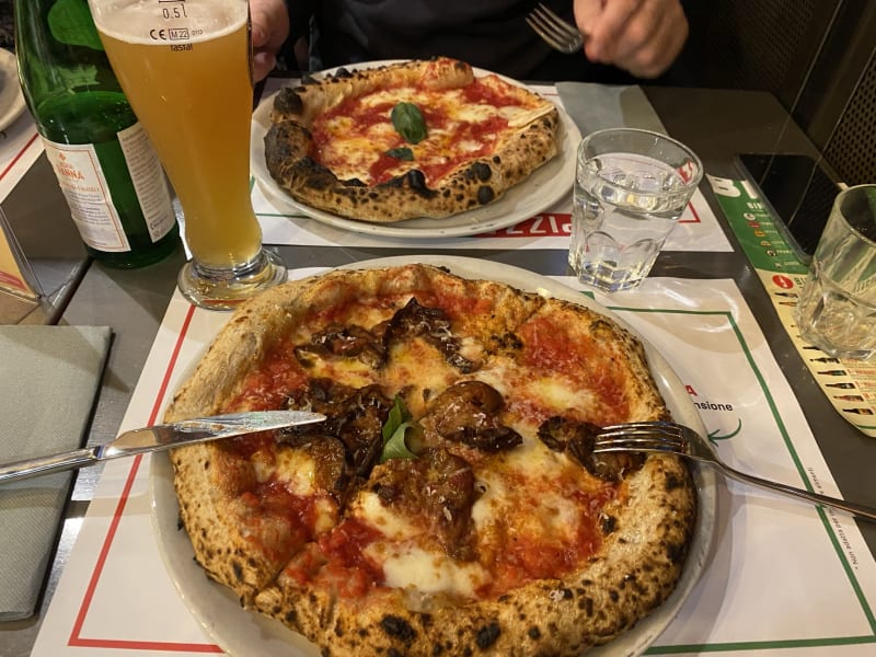 Pizza Garage, Como