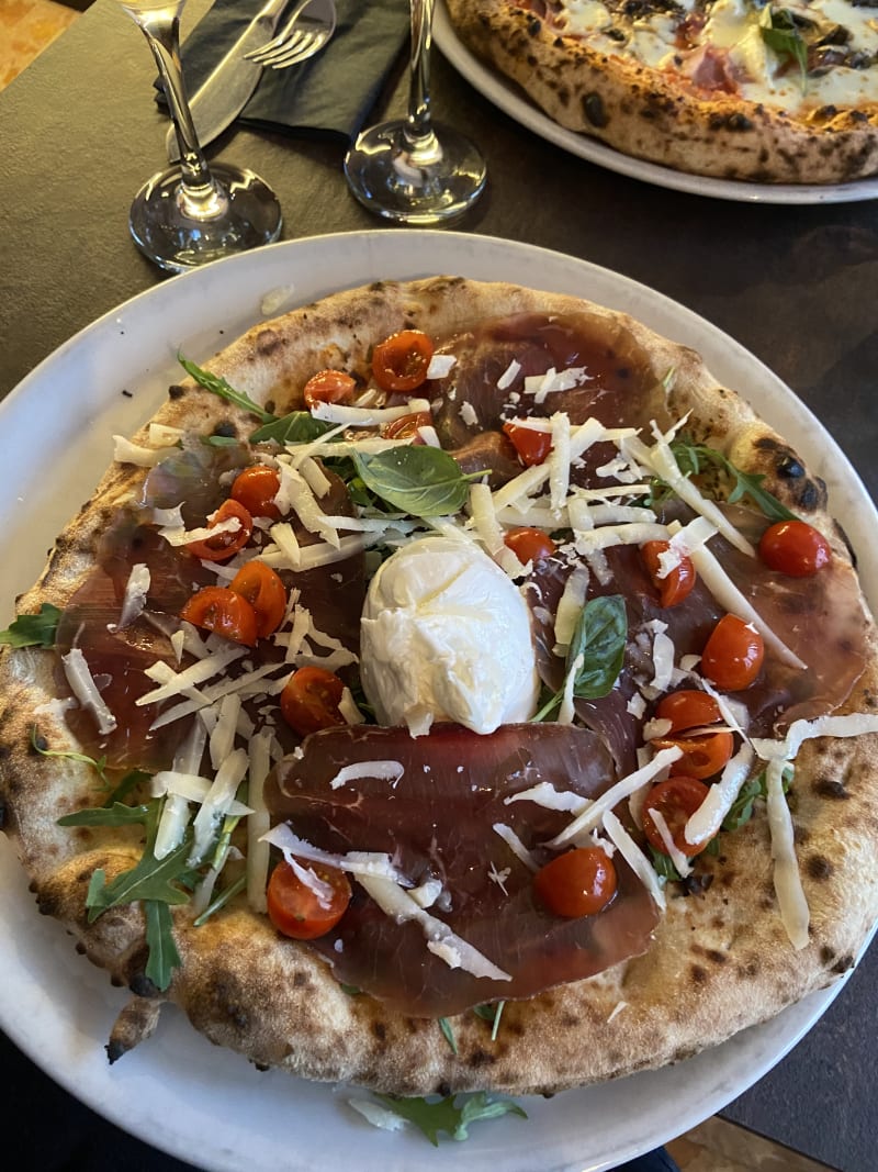 A Smorfia Pizzeria, Paris