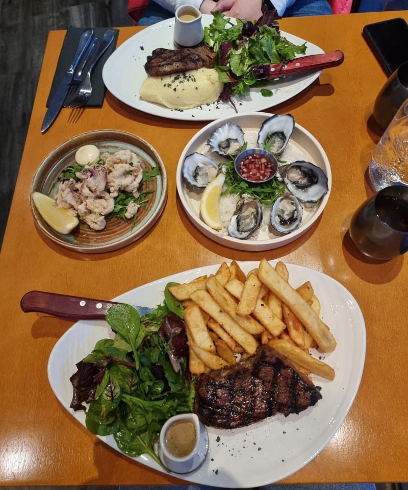 Berth Restaurant in Docklands (VIC) Restaurant Reviews, Menu and