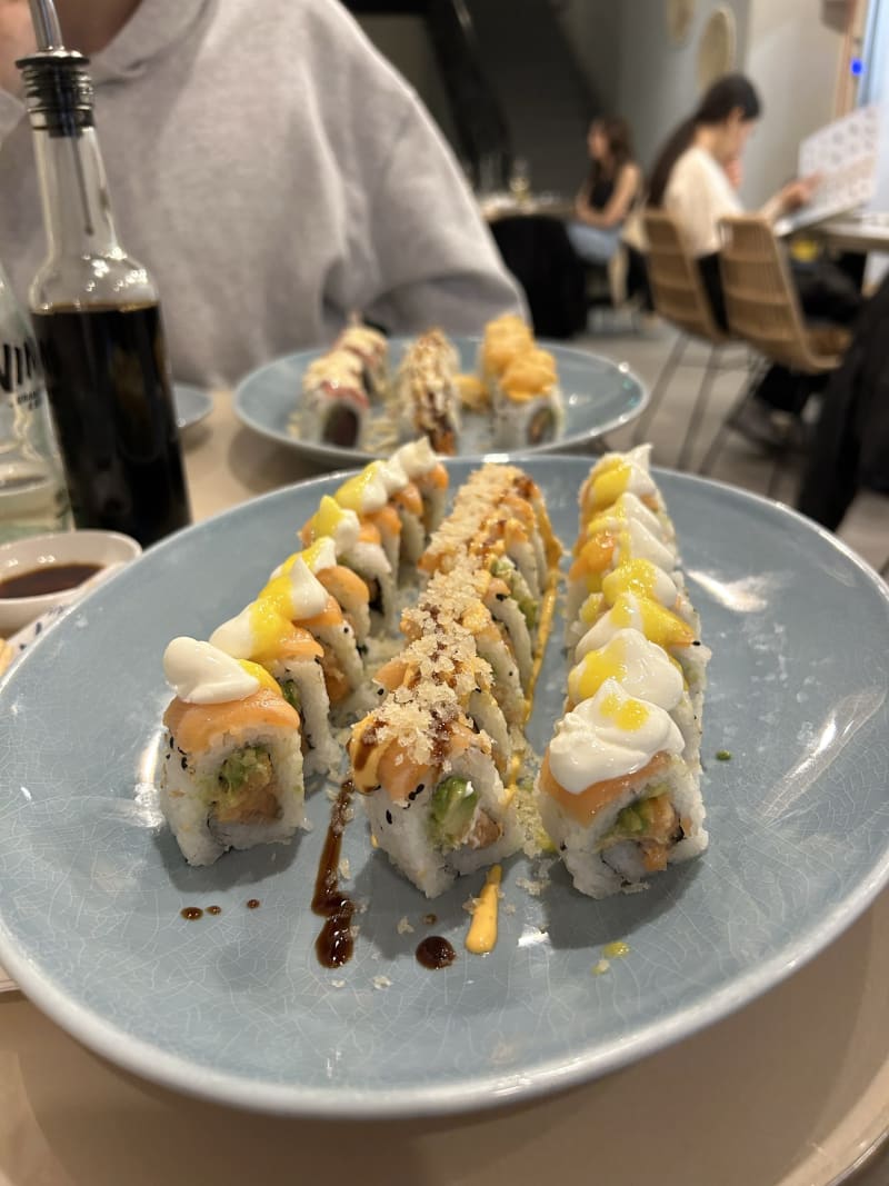 NIMA Sushi & Uramakeria (Firenze Duomo), Florence