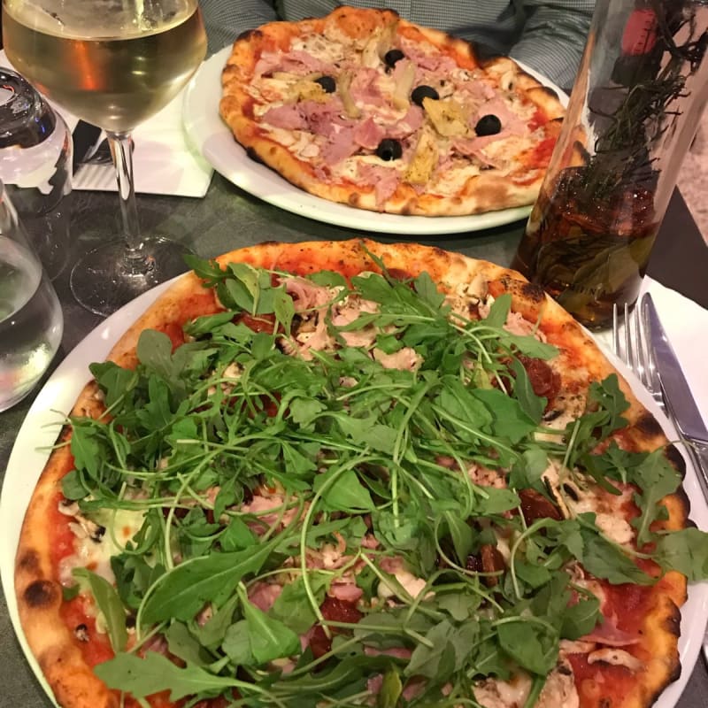 PIZZA SICILIANA, Issy-les-Moulineaux - Restaurant Reviews & Photos -  Tripadvisor