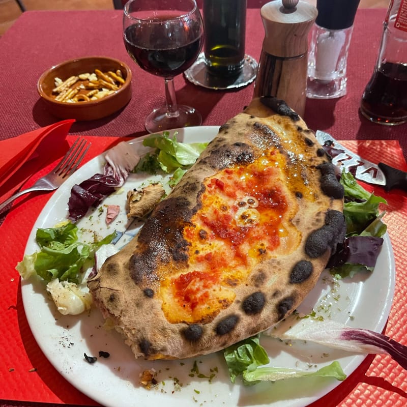 Délicieuse et très bien réalisée malgré la complexité de cette pizza.  - L'Etna, La Courneuve