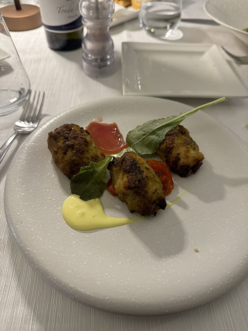 “Calamarata con cernia e funghi porcini e pomodoro ciliegino” - L'Arco dei Cappuccini, Taormina