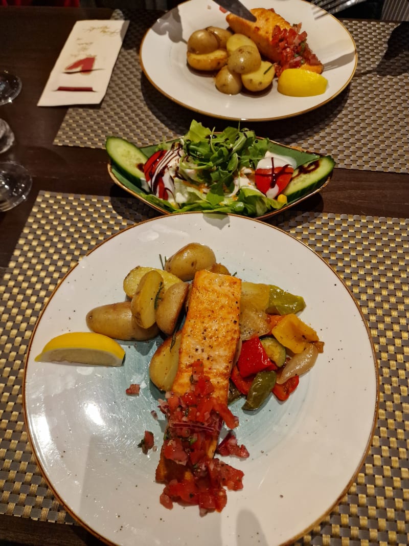 Lujo Seecafé & Restaurant in Essen Restaurant Reviews, Menu and Prices TheFork