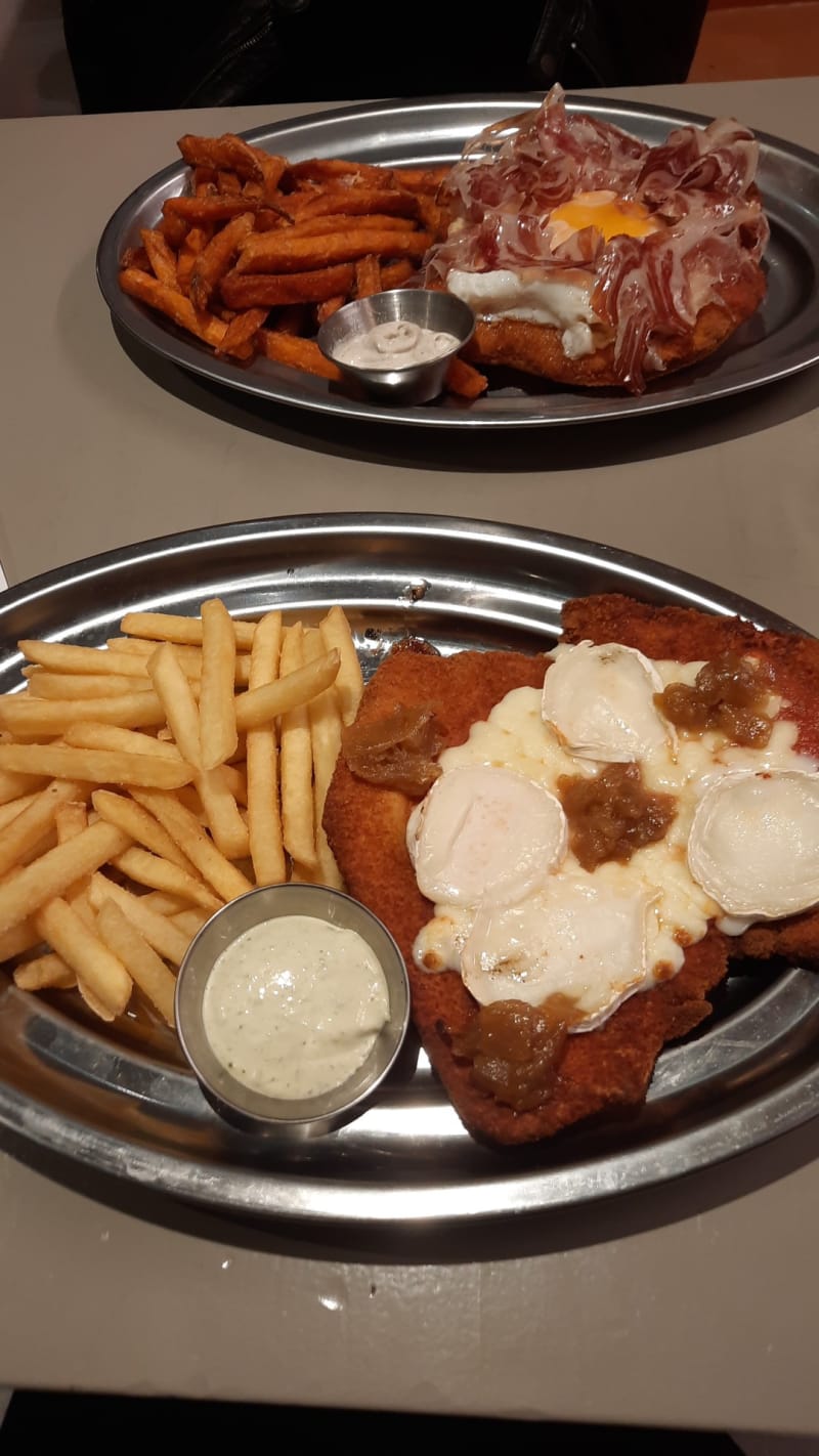 Berto's Milanesa - Museo Juan Carlos, Barcelona