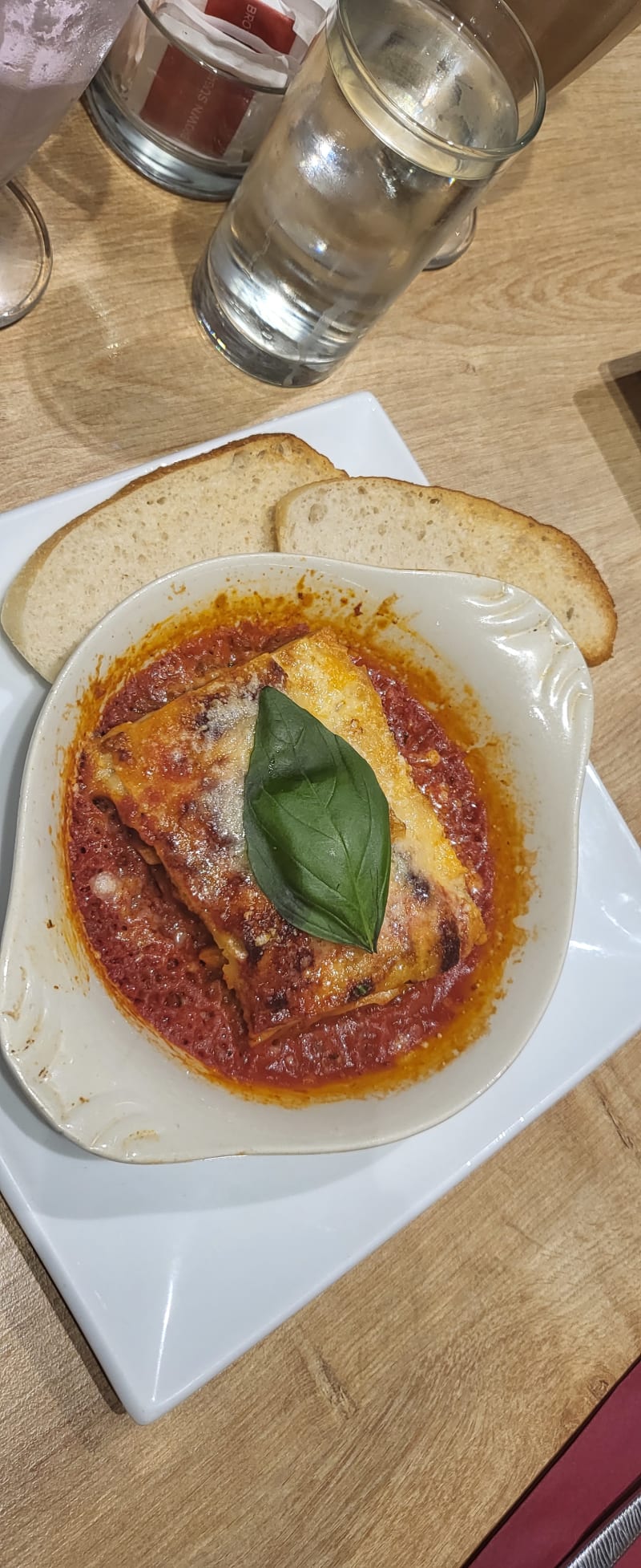 Sole Luna in London Restaurant Reviews, Menus, and Prices TheFork