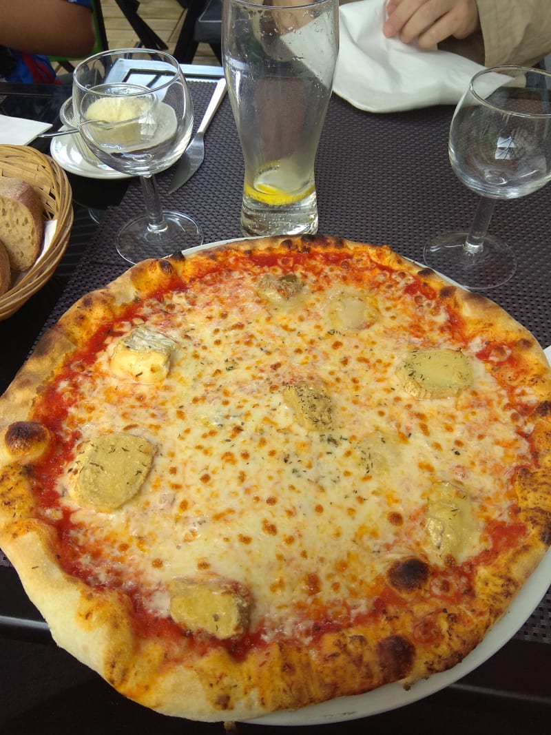 Pizza 4 fromages - Le Bonheur de Cardinet, Paris