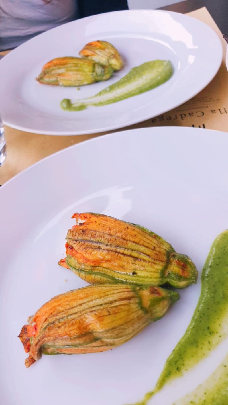 Fiori Di Zucca Con Ricotta E Pesto - Alla Cadrega, Milan