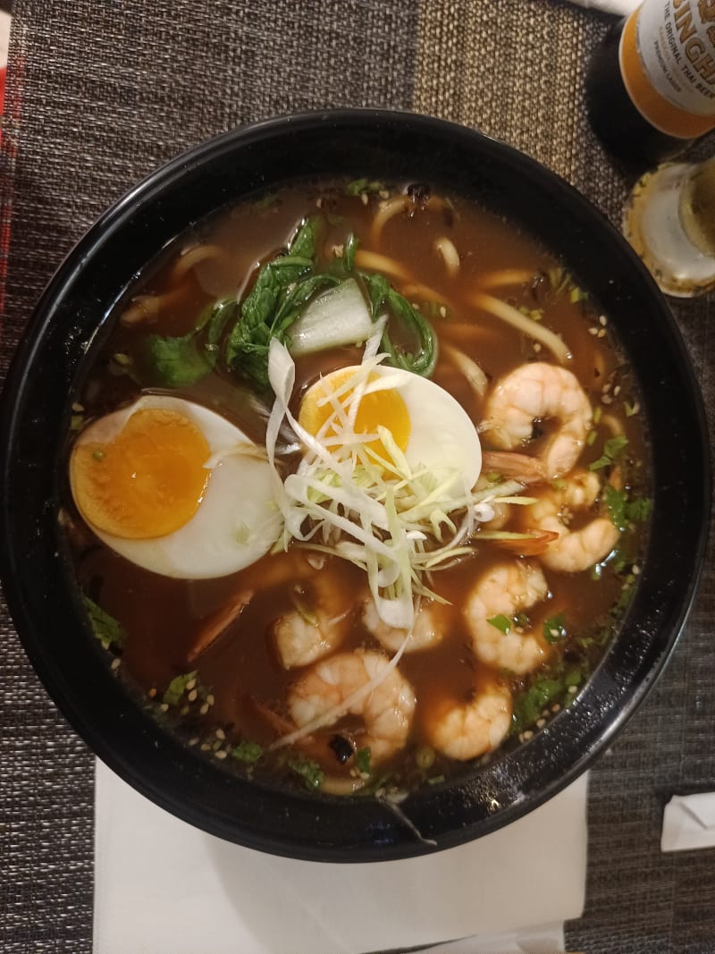 Sushissert Pad Thai & Ramen Restaurant, Parede