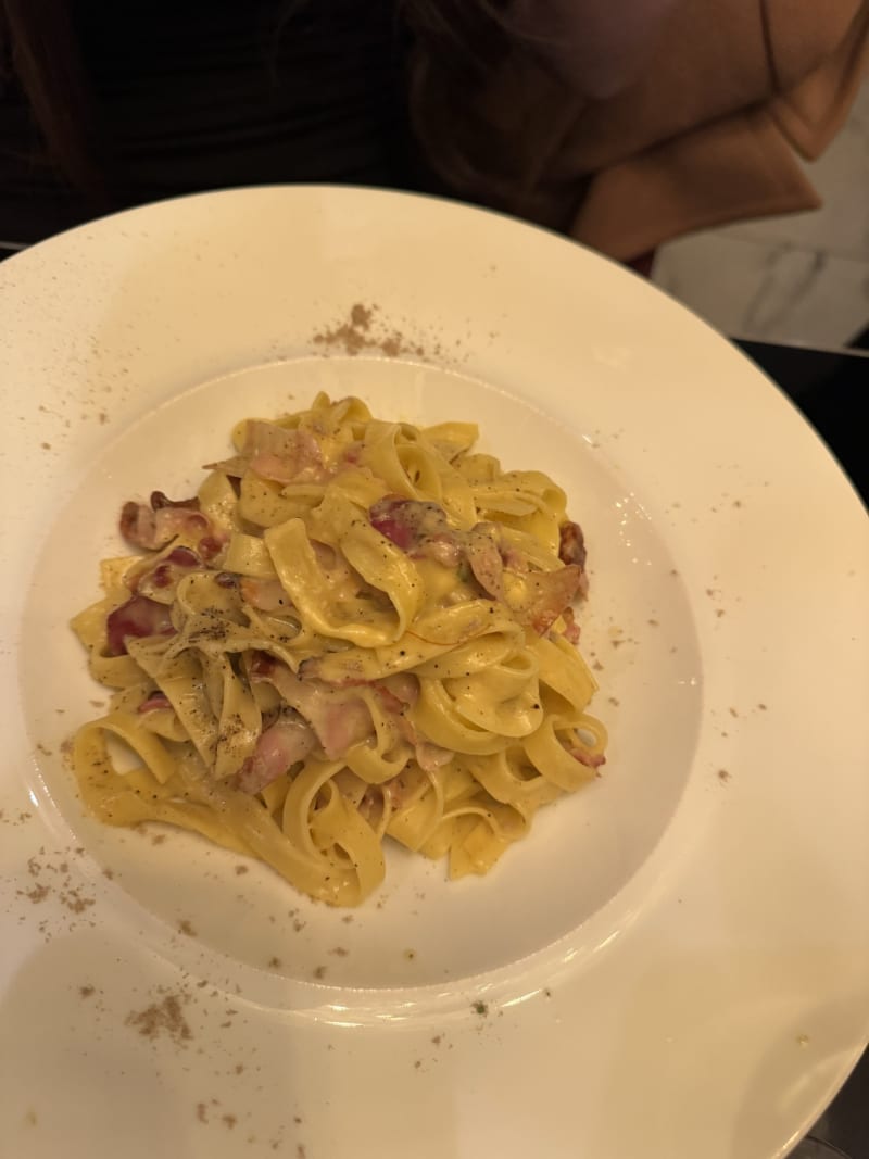 Tchello Ristorante Italiano, Paris