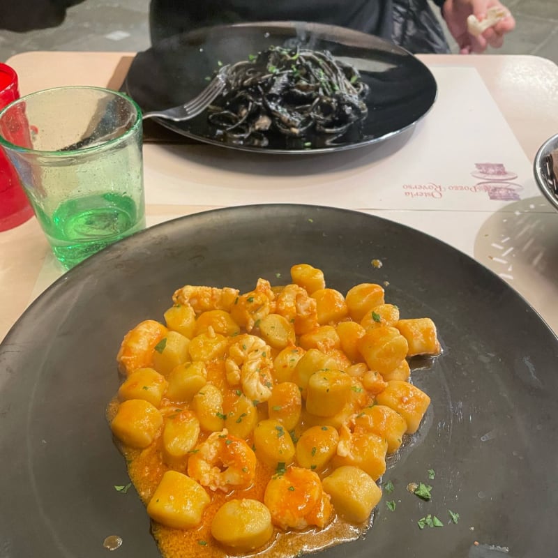 Gnocchi alla busera e spaghetti al nero di seppia - Sapori di Mare, Venice