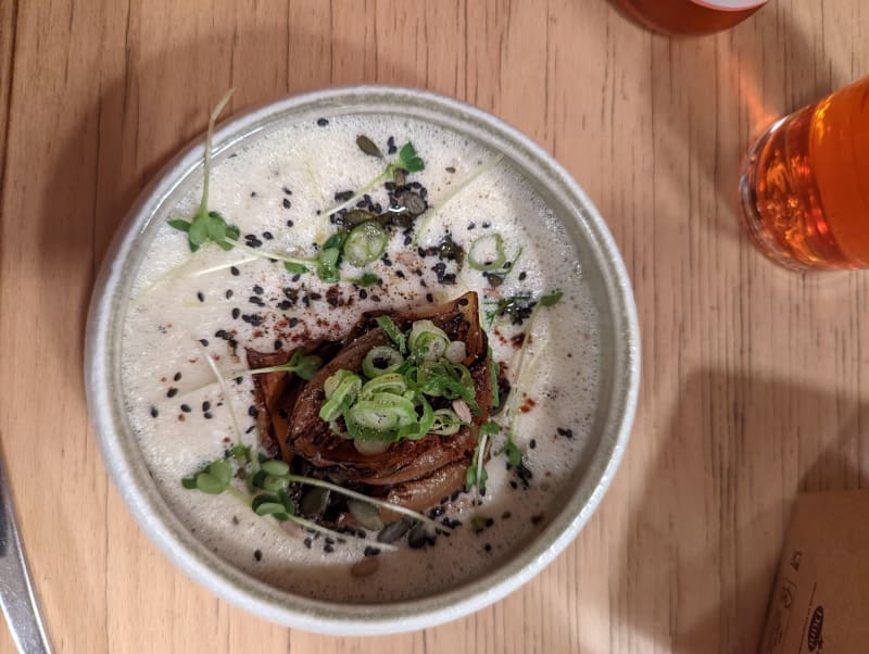 Oignon Cuit Au Lard Avec Émulsion - La Cantine Arkose, Pantin