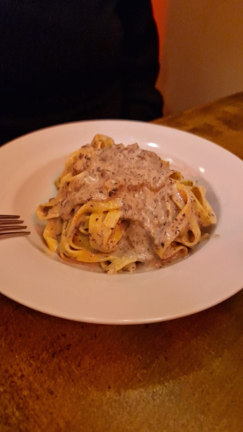 Tagliatelle al tartufo  - Rua Taverna Gastronomica Italiana, Barcelona