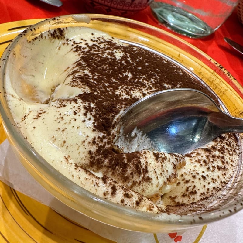 tiramisù  - Ristorante Tipico di Elisei Alessia