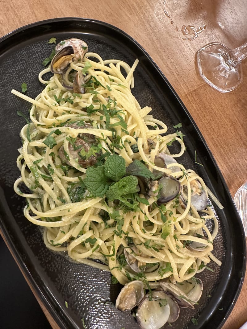 Linguine aux palourdes et menthe - Melagodo, Paris