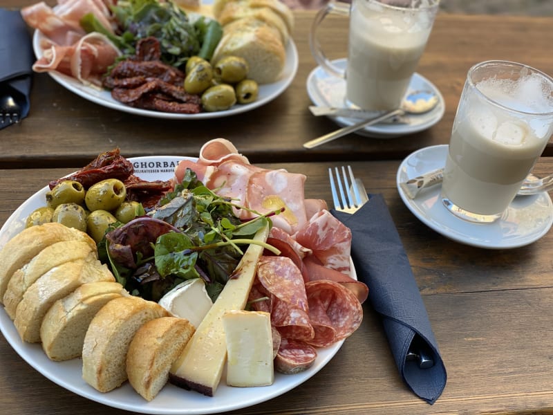 Italienisches Frühstück - Ghorban Delikatessen Manufaktur, Aachen