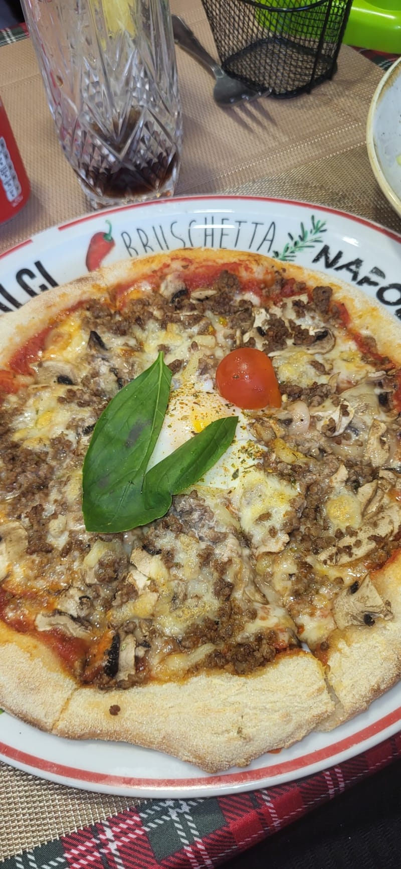 Campione - pesto pizza